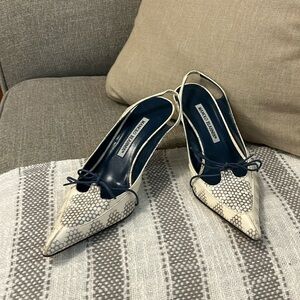 Minolo Blahnik Sling back shoes
